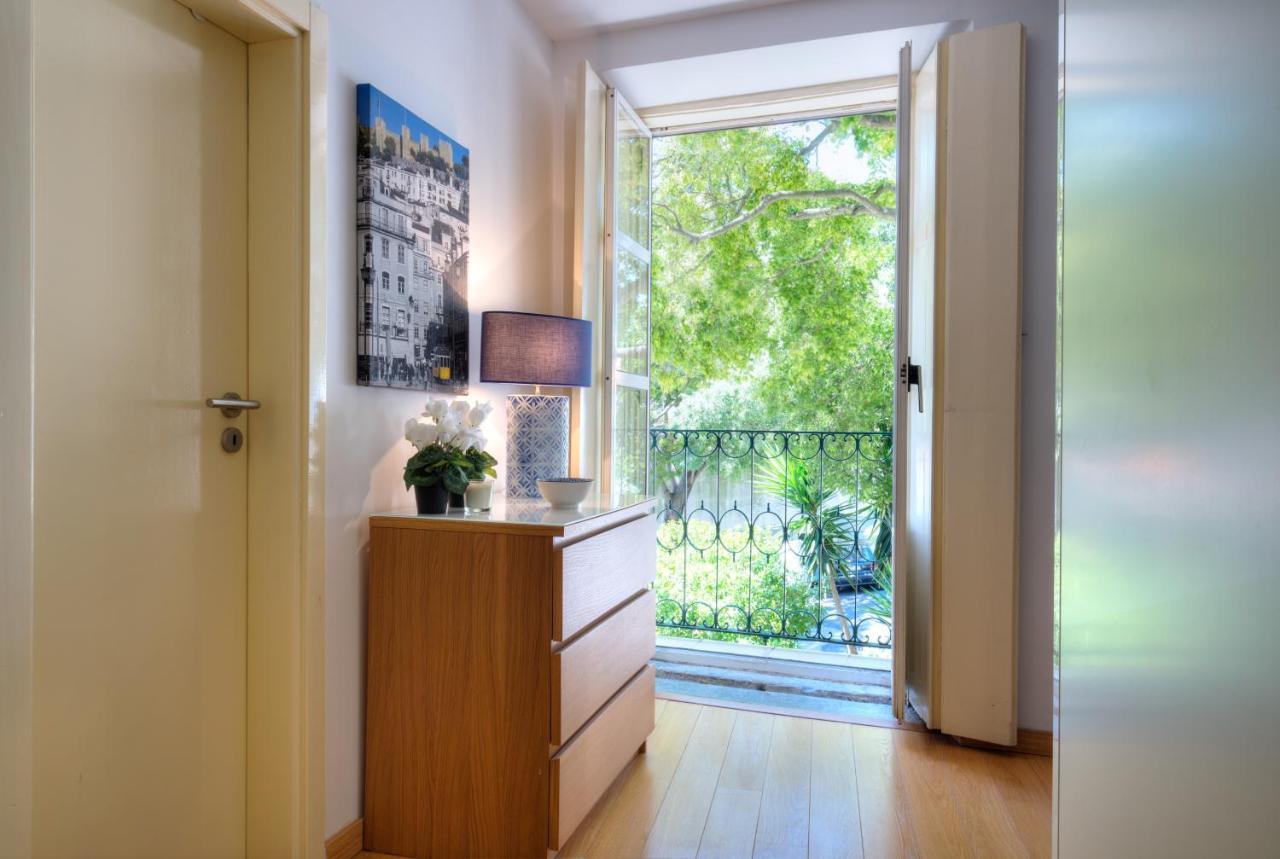 Sunny & Quiet In Historic Center Apartment Lisabona Exterior foto