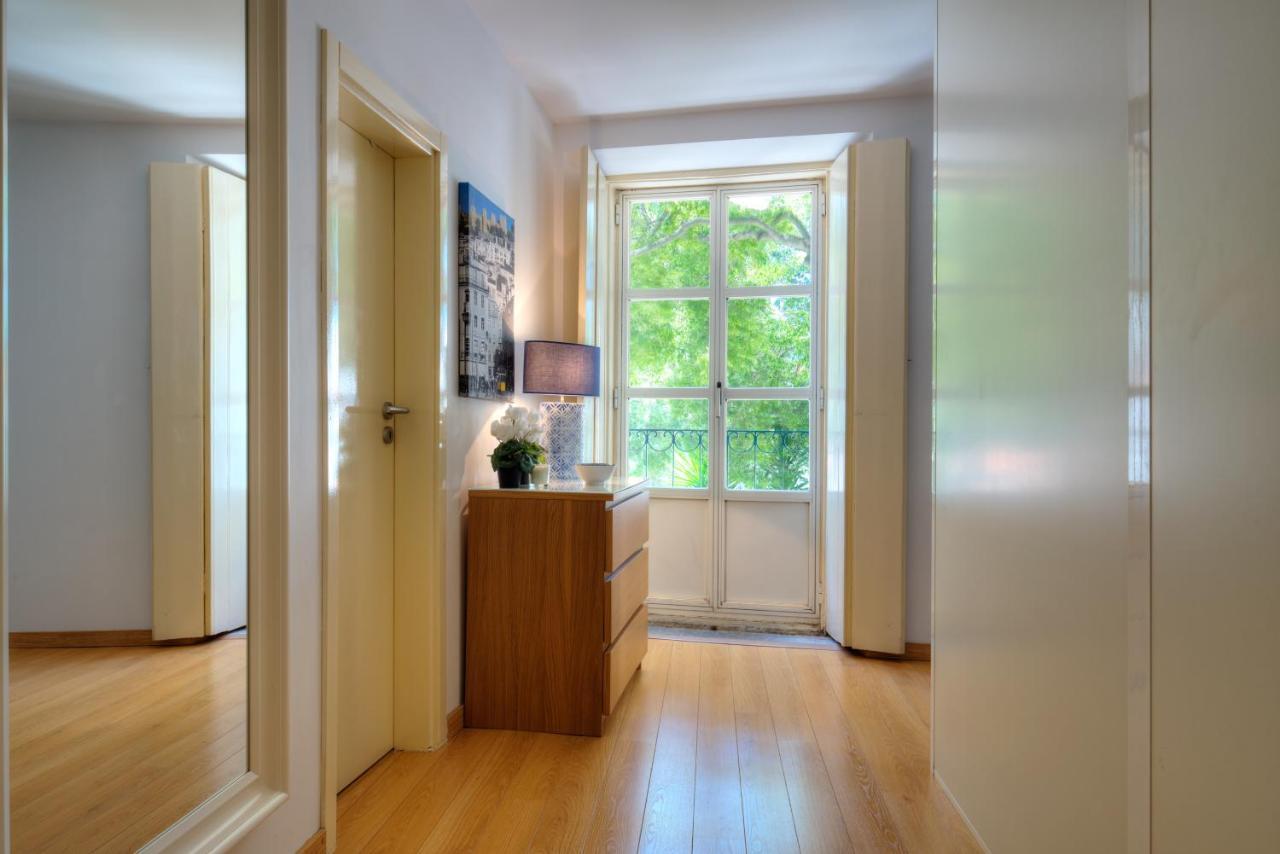 Sunny & Quiet In Historic Center Apartment Lisabona Exterior foto